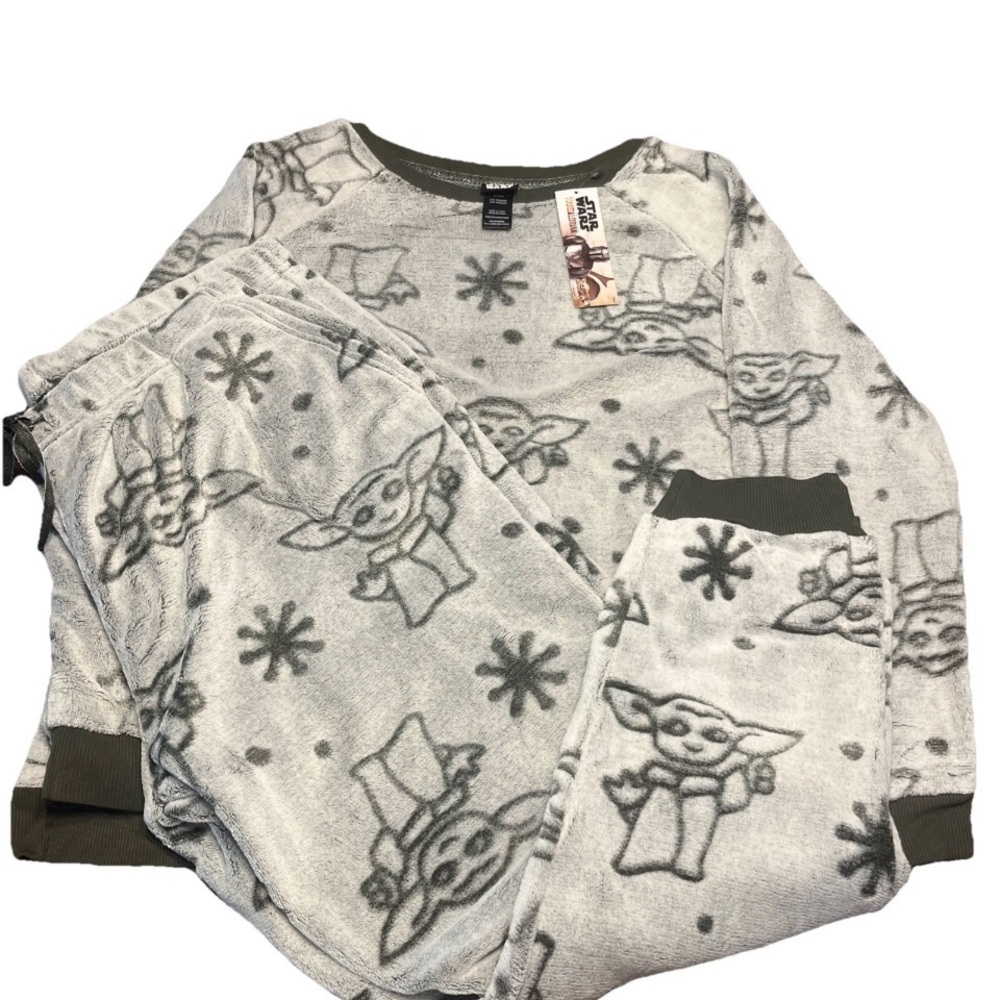 Disney Star Wars The Mandalorian Womens 2-Piece Fleece Jogger Lounge Set XXL